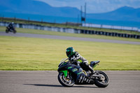 anglesey-no-limits-trackday;anglesey-photographs;anglesey-trackday-photographs;enduro-digital-images;event-digital-images;eventdigitalimages;no-limits-trackdays;peter-wileman-photography;racing-digital-images;trac-mon;trackday-digital-images;trackday-photos;ty-croes